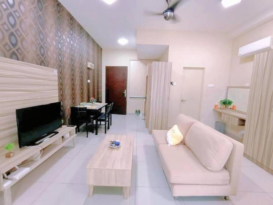 Mount Austin #Palazio B1 Pool View 1-2Pax #Mspro Daire Johor Bahru Dış mekan fotoğraf